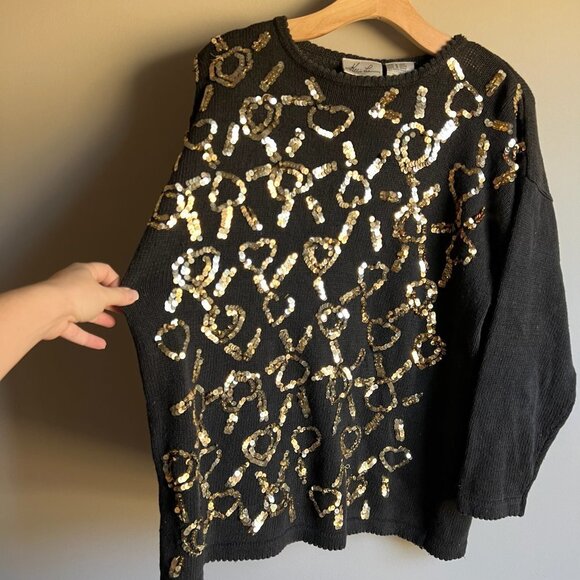 LAST CHANCE Vintage Kathie Lee Black and Gold Heart Sequin Knit Sweater Large - Picture 3 of 5